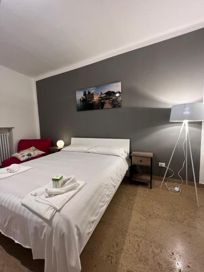 Villa Corteolivo Rooms Torri Del Benaco Εξωτερικό φωτογραφία