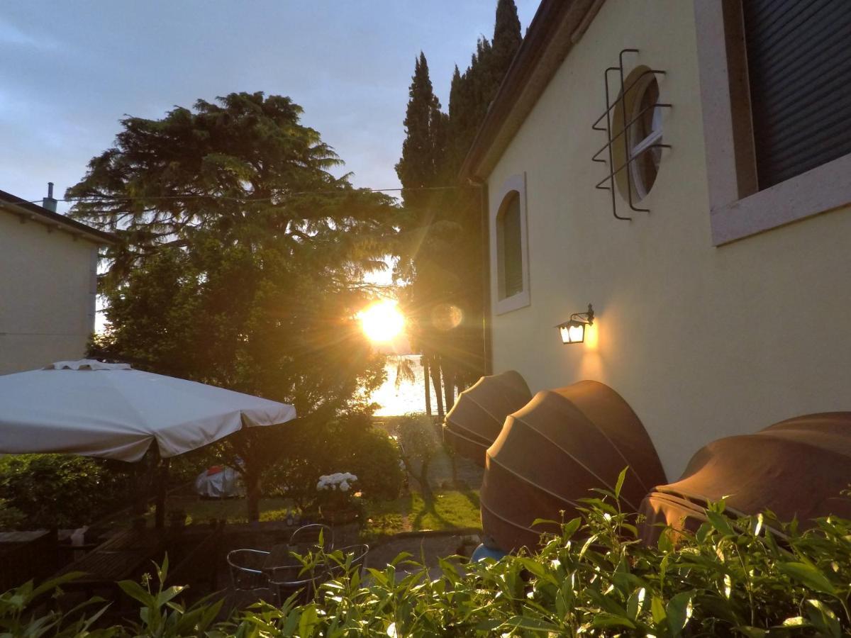 Villa Corteolivo Rooms Torri Del Benaco Εξωτερικό φωτογραφία