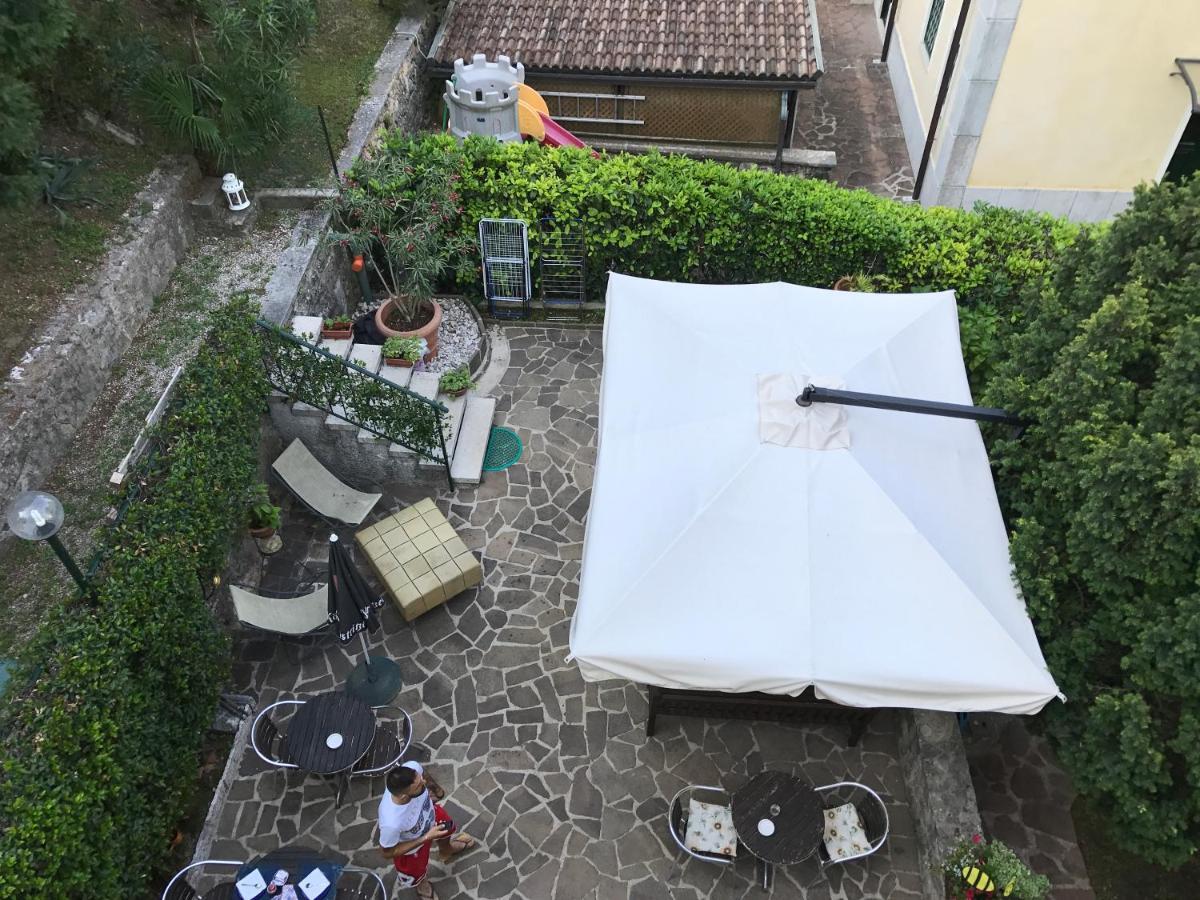 Villa Corteolivo Rooms Torri Del Benaco Εξωτερικό φωτογραφία